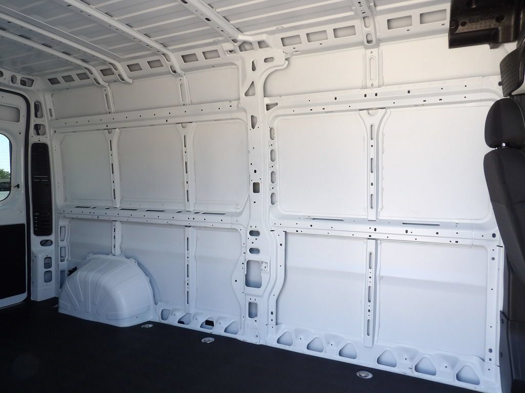 Used 2024 RAM ProMaster 2500 FWD image 27