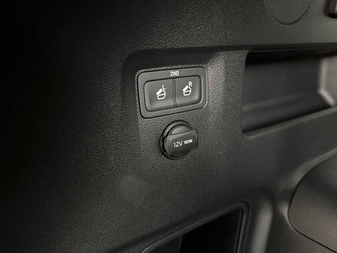 Used 2024 Kia Telluride S w/ S Sunroof Package image 12