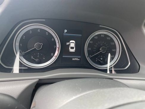 Used 2023 Hyundai Sonata SEL w/ Preferred Accessory Package FWD image 9