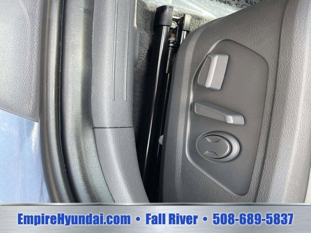 Used 2025 Hyundai Sonata SEL FWD image 17