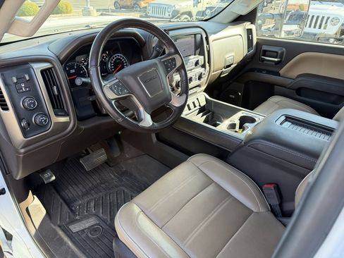 Used 2019 GMC Sierra 2500 Denali w/ Duramax Plus Package image 12
