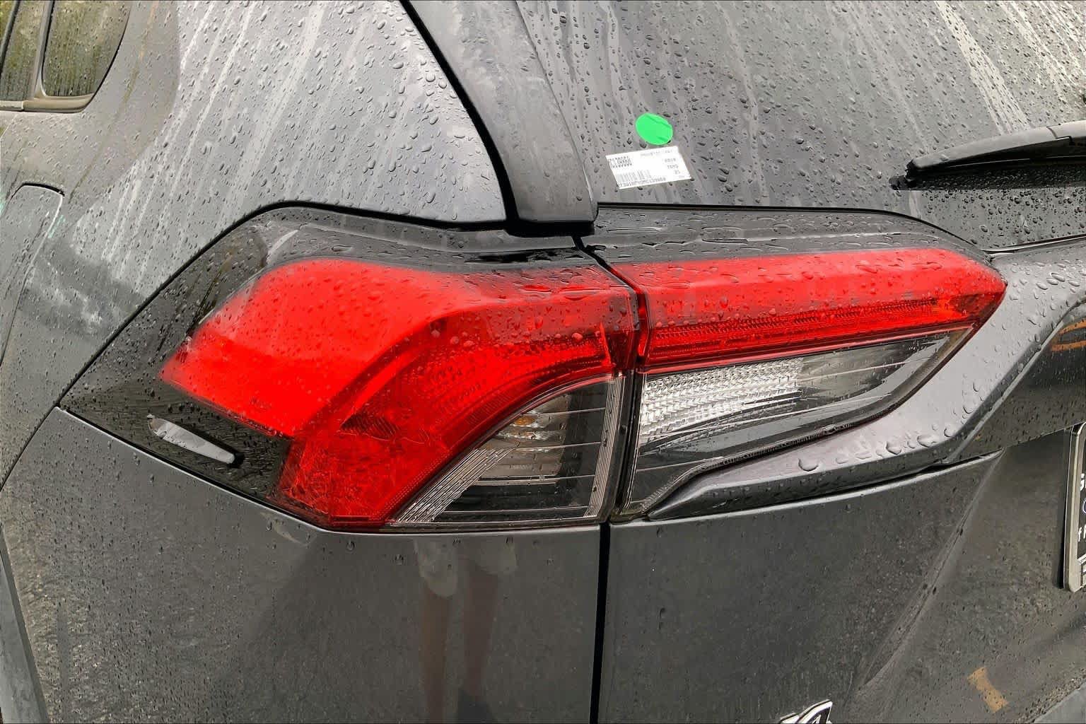 Used 2021 Toyota RAV4 XLE FWD image 26