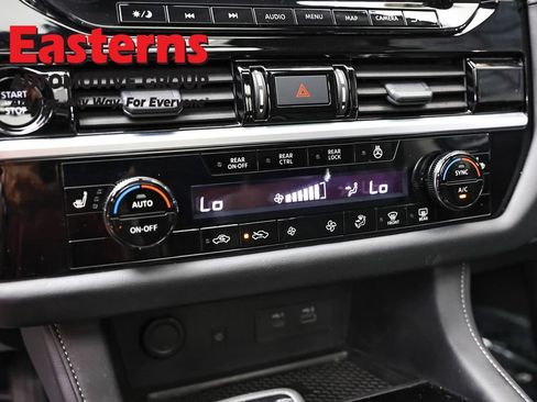 Used 2025 Nissan Pathfinder SL w/ SL Premium Package AWD/4WD image 20