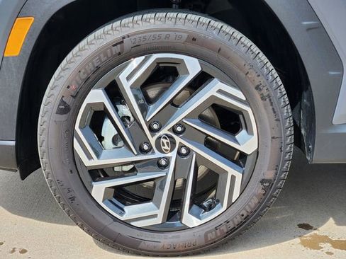 Certified 2025 Hyundai Tucson Limited image 7