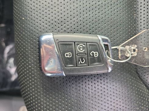 Used 2021 Volkswagen Atlas SEL Premium AWD/4WD image 33