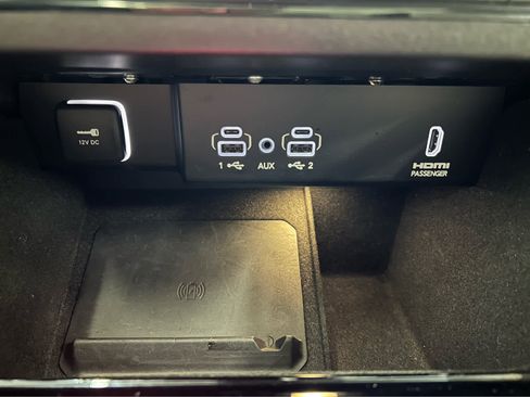 Used 2022 Jeep Wagoneer Series II w/ Premium Group I image 30