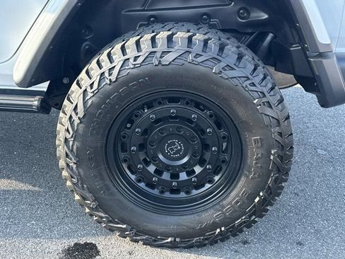 Used 2020 Jeep Wrangler Unlimited Rubicon image 23