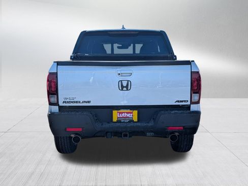 Used 2021 Honda Ridgeline Black Edition image 6