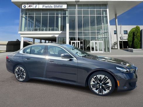 Used 2026 BMW 540i xDrive AWD/4WD image 1