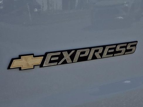 New 2026 Chevrolet Express 2500 w/ Driver Convenience Package RWD image 11
