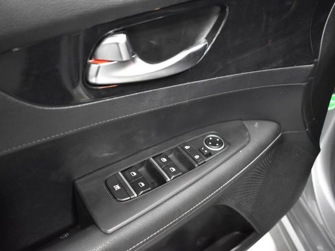 Used 2024 Kia Forte GT-Line image 15