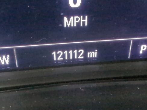 Used 2021 Chevrolet Equinox LS FWD image 22