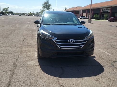 Used 2017 Hyundai Tucson SE image 3