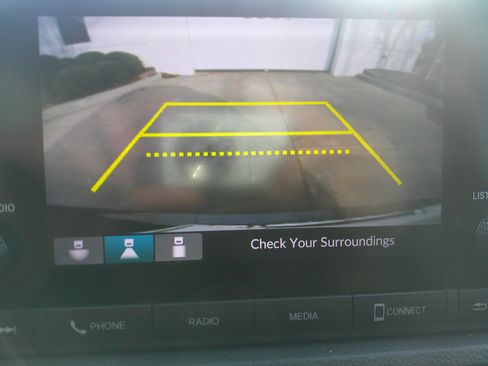 Used 2025 Honda CR-V LX image 39