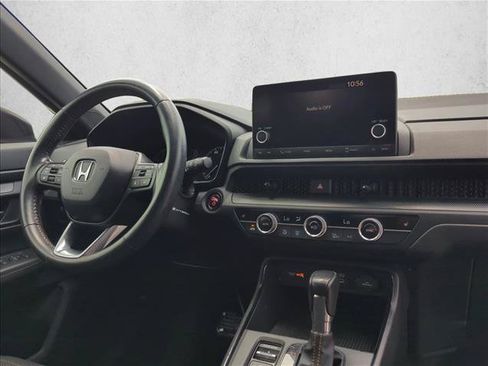 Used 2023 Honda CR-V Sport image 27