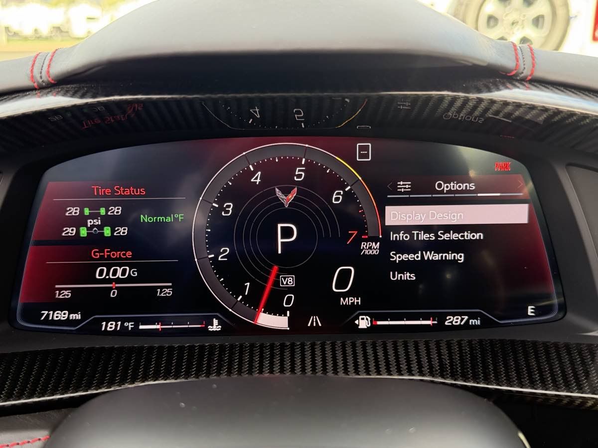 Used 2020 Chevrolet Corvette Stingray Premium Cpe w/ 3LT Preferred Equipment Group RWD image 26