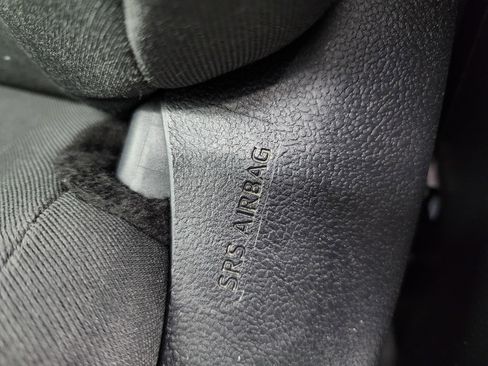 Used 2024 Toyota RAV4 XLE image 38