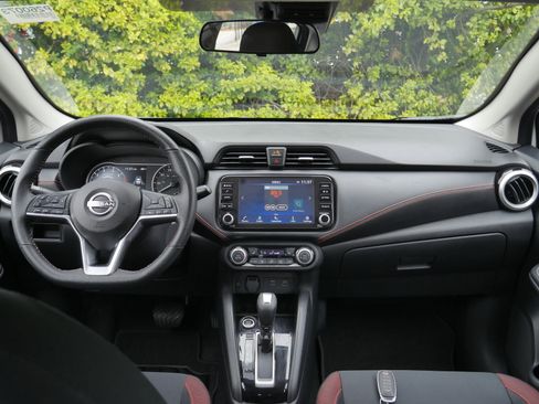 Certified 2023 Nissan Versa SR w/ Trunk Package image 7