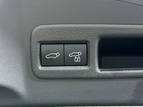 Used 2026 Toyota bZ FWD image 31