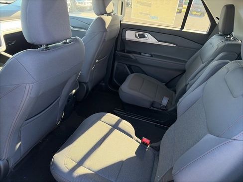 New 2026 Ford Explorer Active image 11