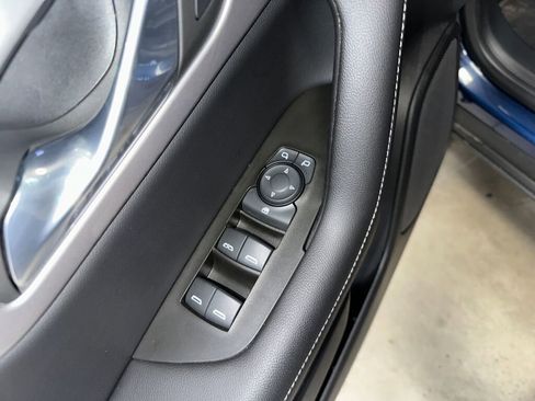 Used 2023 Chevrolet Blazer LT image 5