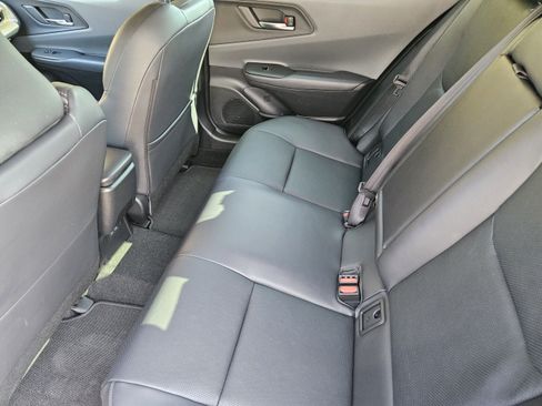 Used 2026 Toyota Prius XLE FWD image 27