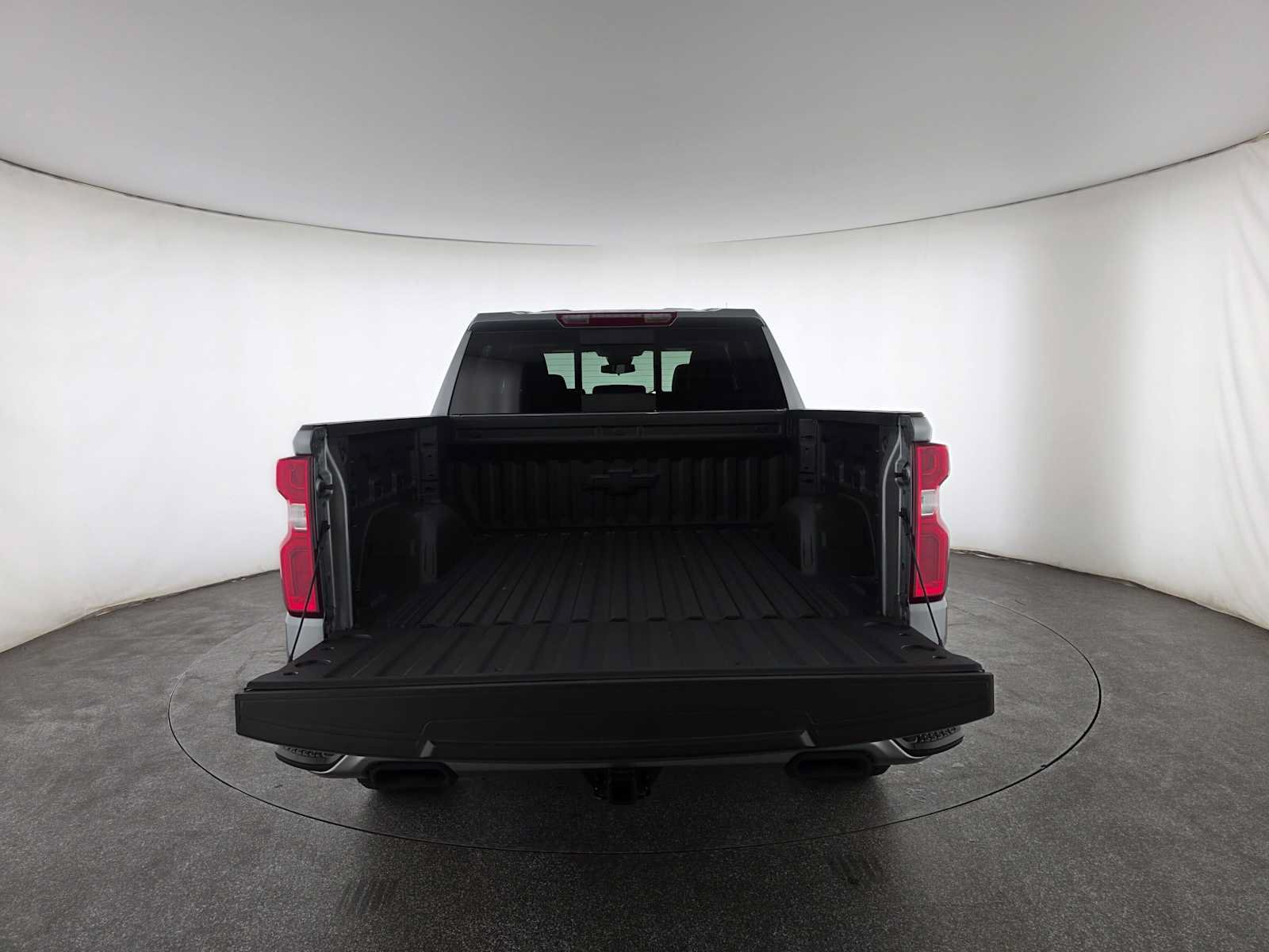 New 2026 Chevrolet Silverado 1500 RST w/ Redline Edition AWD/4WD image 14