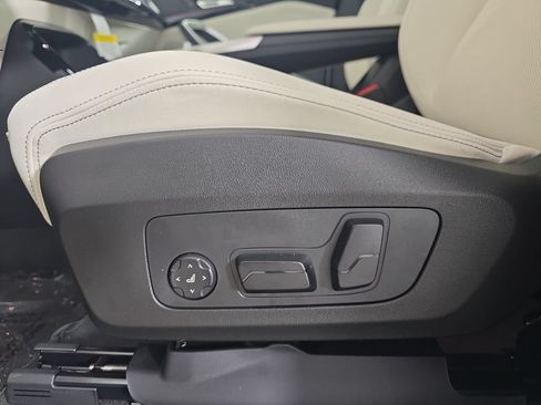 New 2026 BMW X1 xDrive28i w/ Technology Package AWD/4WD image 29