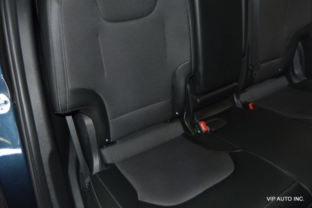 Used 2022 Kia EV6 Light RWD image 24