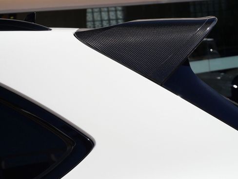 Used 2022 Bentley Bentayga V8 image 7