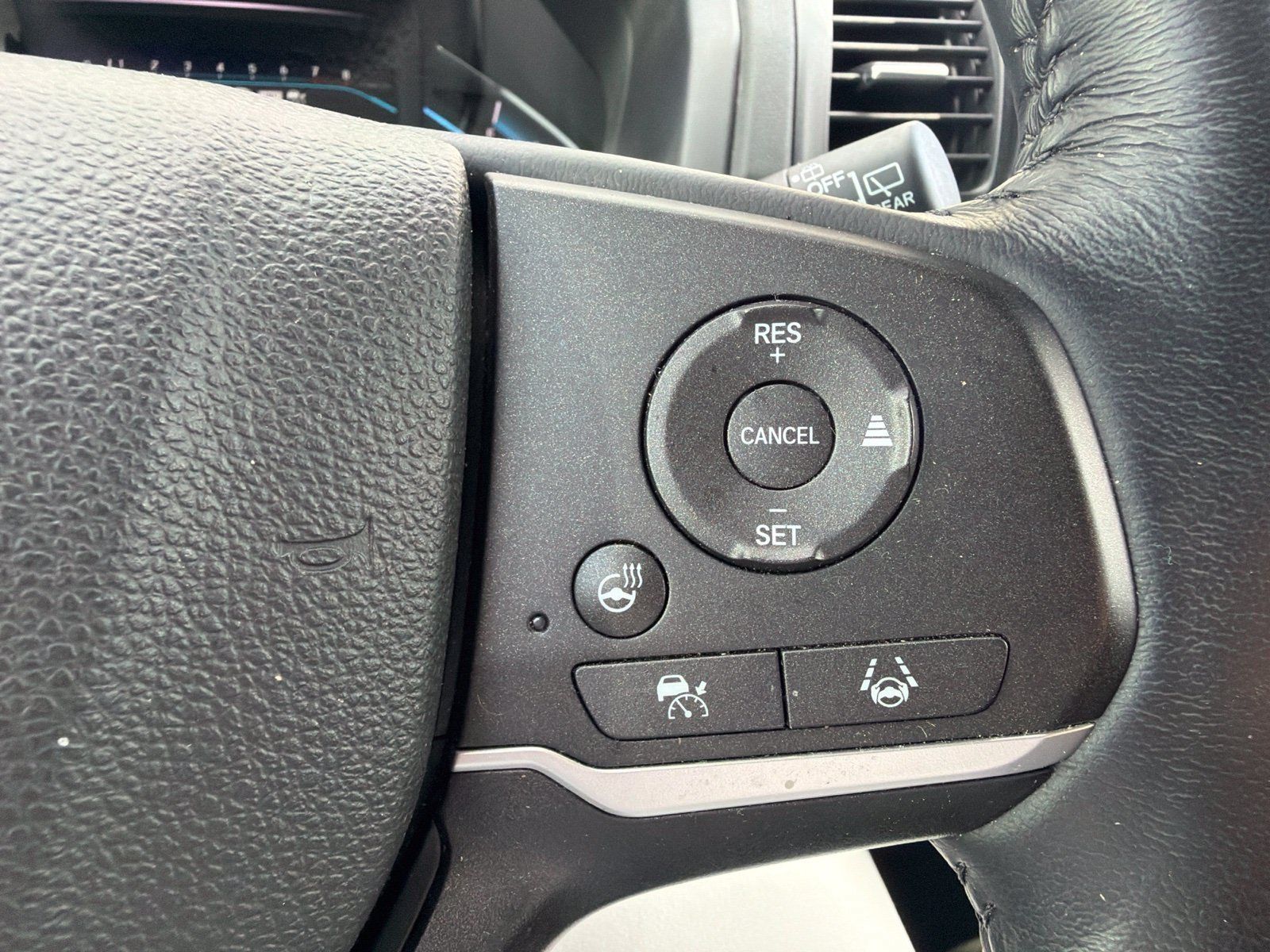 Used 2023 Honda Odyssey EX-L image 25