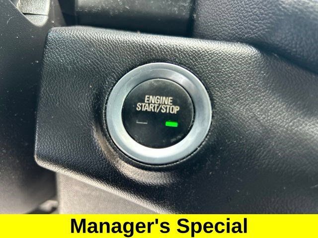 Used 2024 GMC Terrain SLE w/ Driver Convenience Package FWD image 20