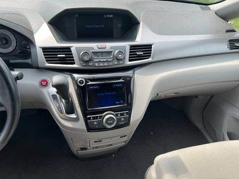 Used 2016 Honda Odyssey SE image 28