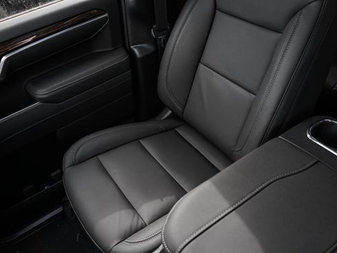 New 2026 GMC Sierra 1500 Elevation w/ Elevation Premium Package image 24