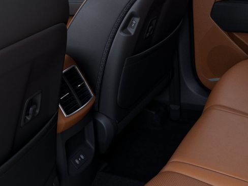 New 2027 Kia Sportage X-Line AWD/4WD image 18