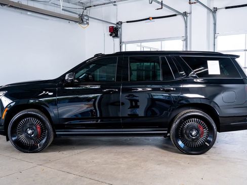 Used 2025 Cadillac Escalade Sport Platinum w/ LPO, Floor Liner Package image 8