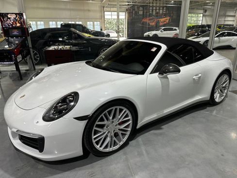 Used 2017 Porsche 911 Carrera 4S AWD/4WD image 34