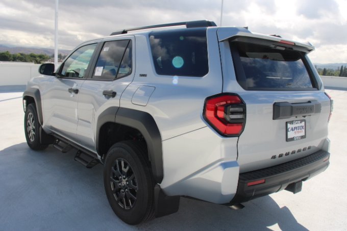 New 2026 Toyota 4Runner SR5 AWD/4WD image 6