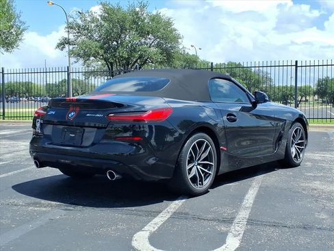 Used 2022 BMW Z4 sDrive30i w/ Convenience Package RWD image 4