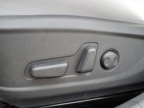 Used 2023 Hyundai Kona SEL image 4