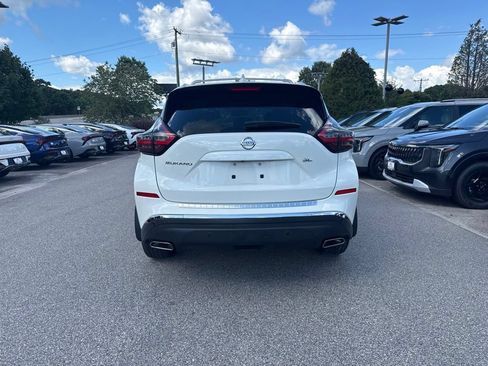 Used 2019 Nissan Murano SL w/ Cargo Package FWD image 4