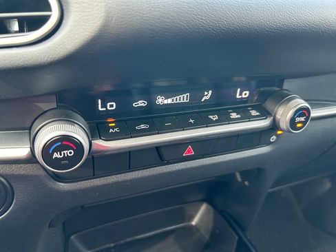 Used 2025 MAZDA CX-30 AWD 2.5 S w/ Select Sport Pkg image 23