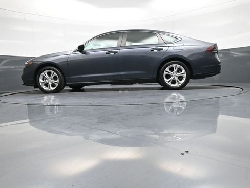 Certified 2023 Honda Accord LX image 32
