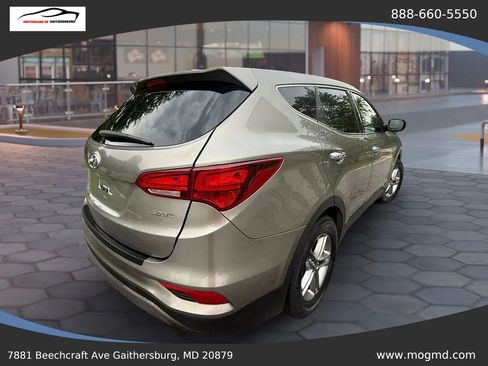Used 2017 Hyundai Santa Fe Sport FWD image 5