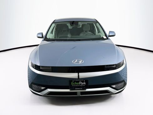 Used 2024 Hyundai Ioniq 5 SEL RWD image 2