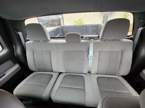 Used 2014 Ford F150 XLT w/ XLT Chrome Package image 17