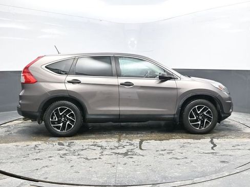 Used 2016 Honda CR-V SE image 8