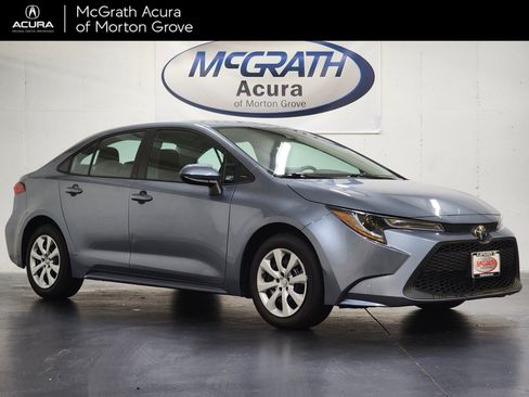 Used 2022 Toyota Corolla LE image 1