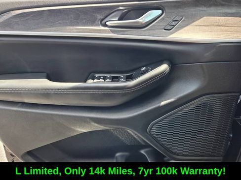 Certified 2024 Jeep Grand Cherokee L Limited w/ Luxury Tech Group II AWD/4WD image 22