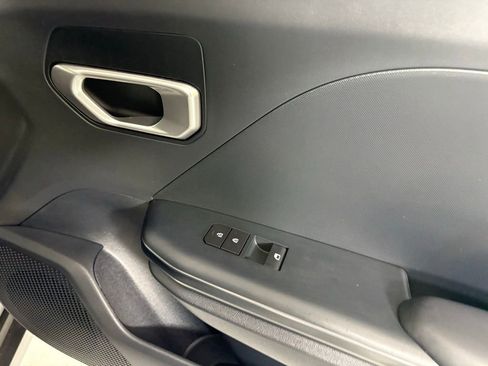 New 2026 Kia K4 FWD image 13